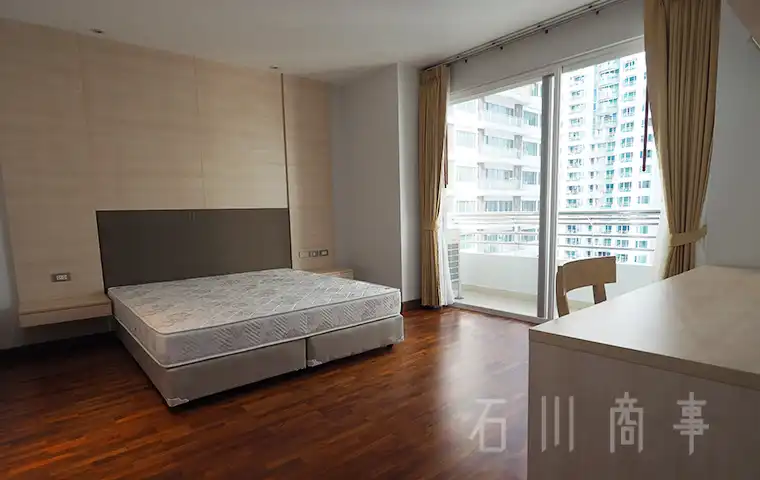 theresidence sukhumvit24 12