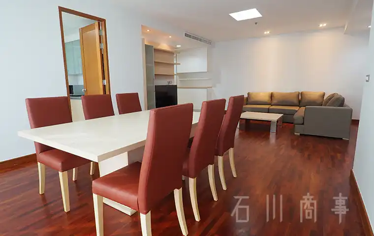 theresidence sukhumvit24 7