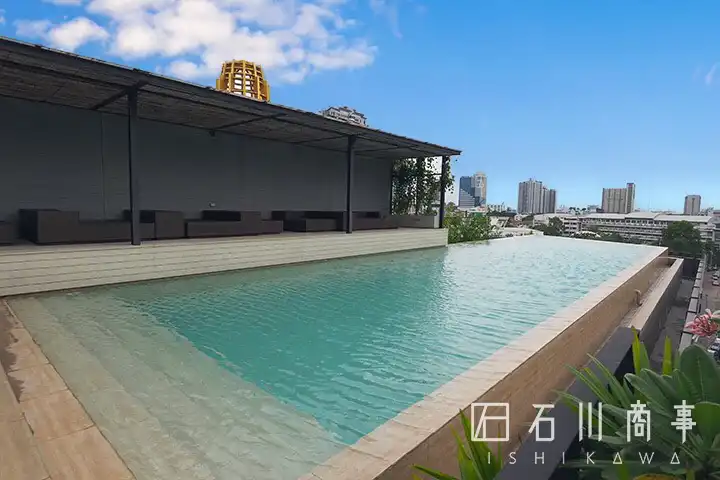 infinity pool