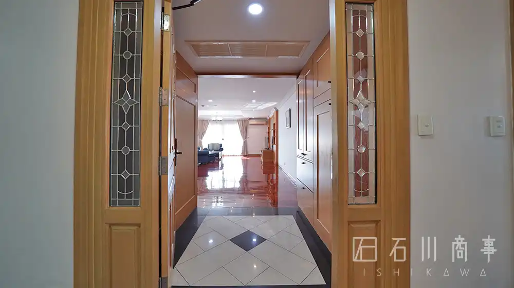 sirin-place_sukhumvit31_r_3bed-entrance