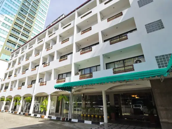 admiral suites, building