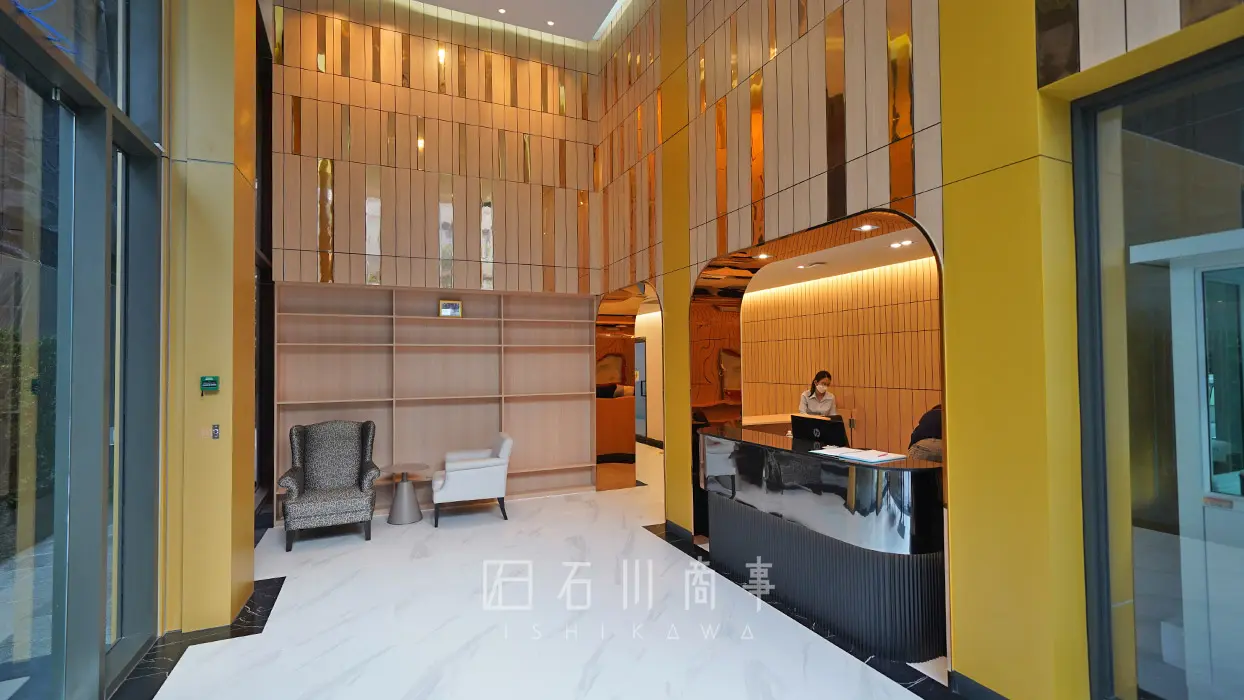 Aquila Bangkok & Residence - Lobby