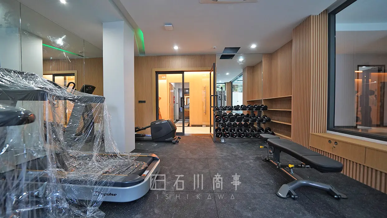 Aquila Bangkok & Residence - Fitness Gym