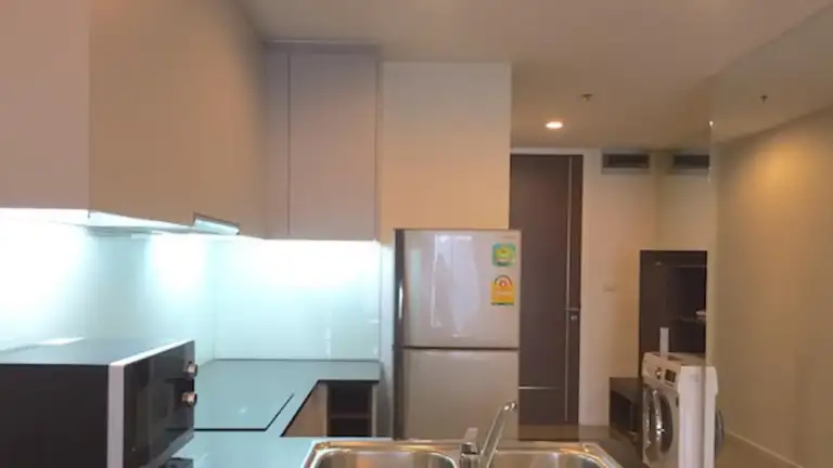 15 Sukhumvit Residence
