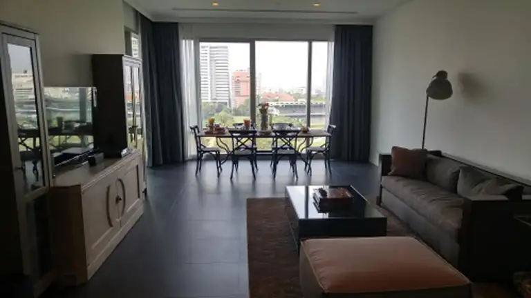 185 Rajadamri