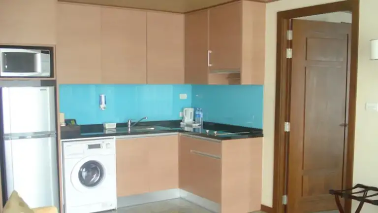 Adelphi Suites