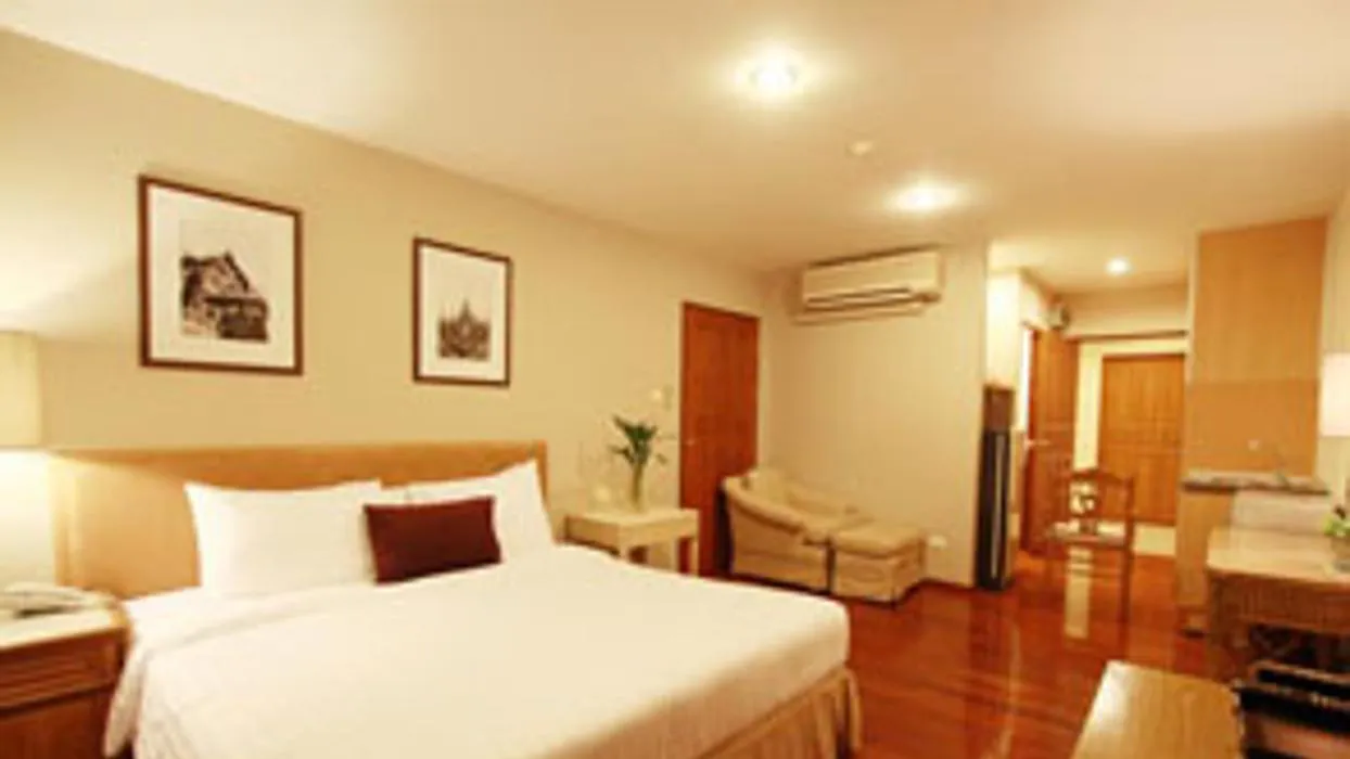 Asoke Residence