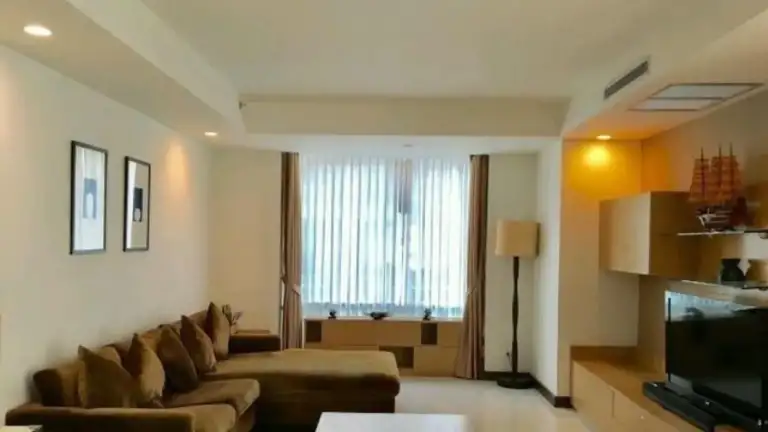 Baan Rajadamri