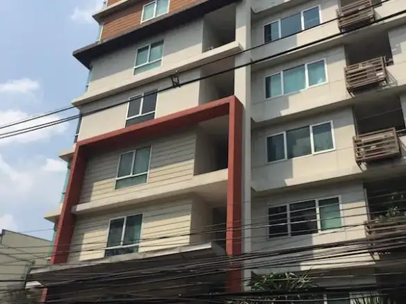 Condo One Thonglor Station