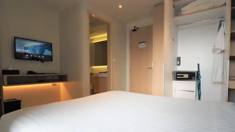 Cross Vibe Bangkok Sukhumvit Hotel