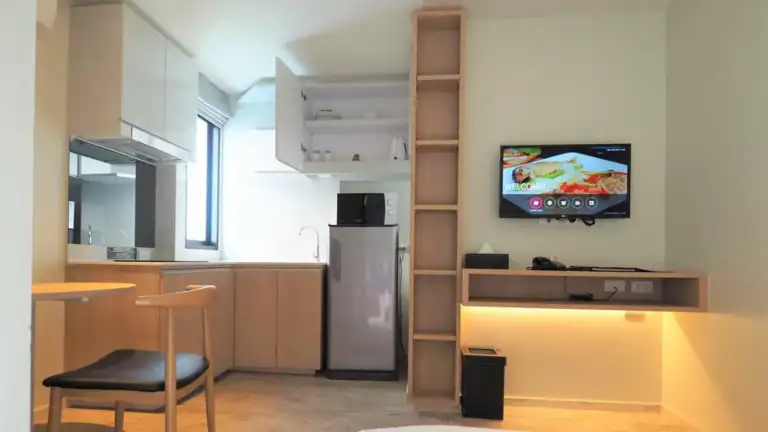 Cross Vibe Bangkok Sukhumvit Hotel