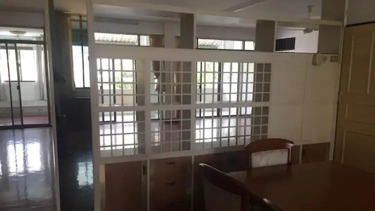 Green Apartment