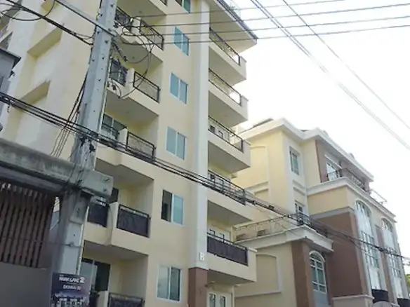 Green View Ekkamai 10