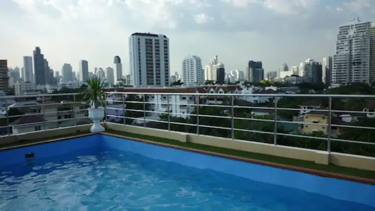 Green View Ekkamai 10