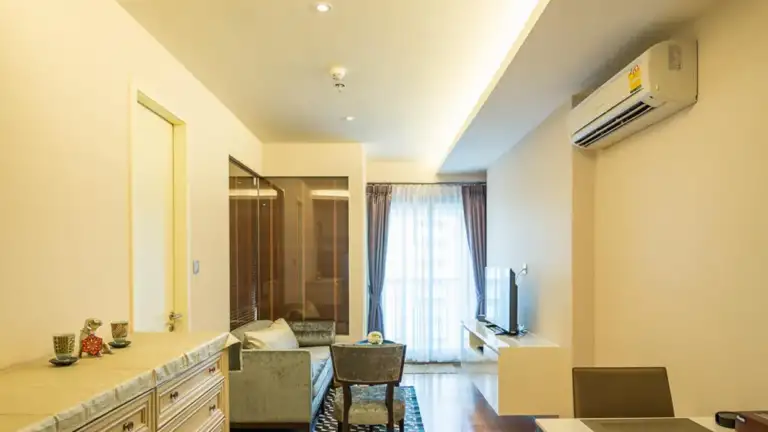 H Condo Sukhumvit 43