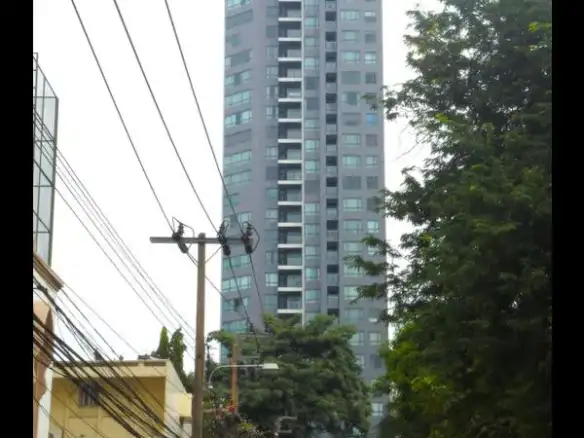 H Condo Sukhumvit 43