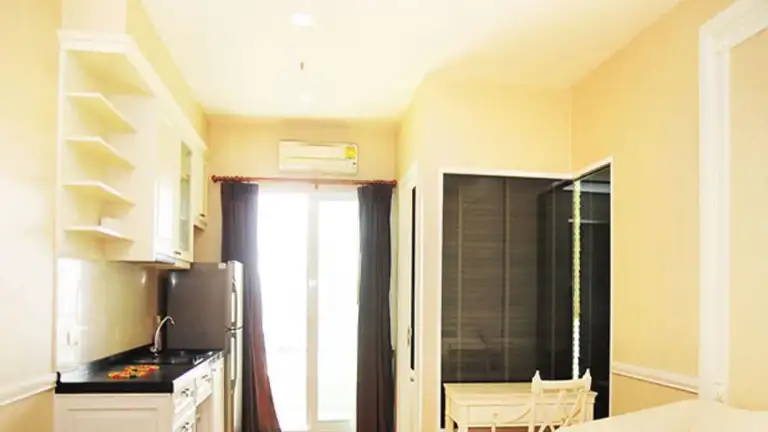 Ivy Sathorn 10