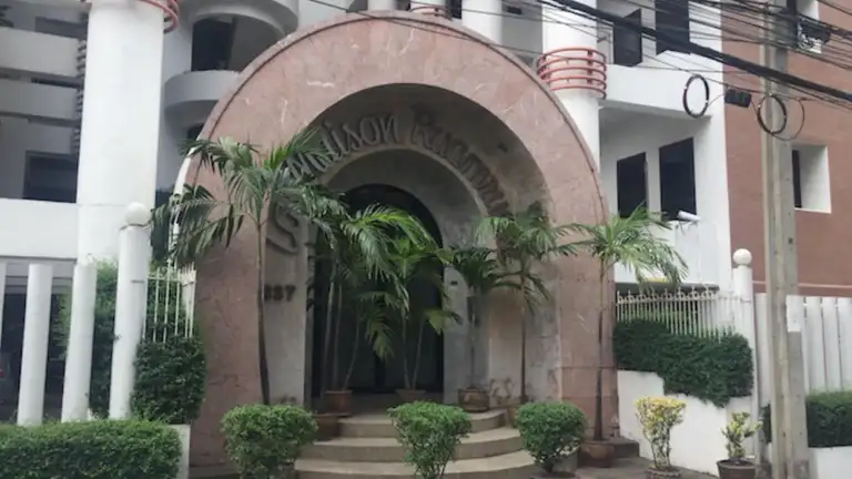 La Maison Ruamrudee