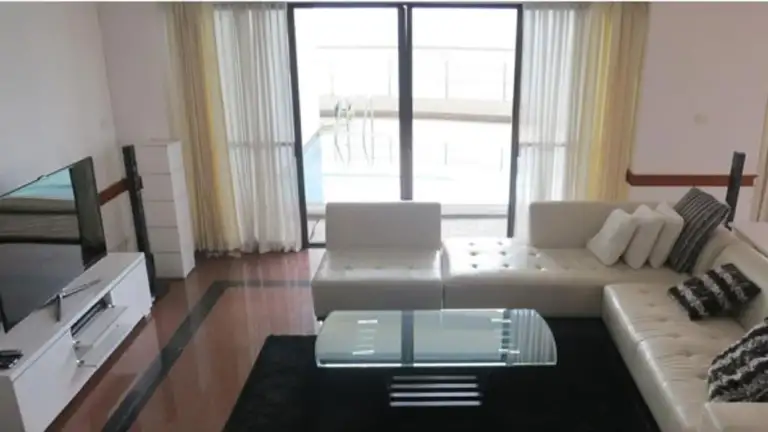 Le Raffine Sukhumvit 24