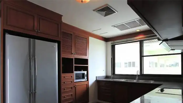 Le Raffine Sukhumvit 24