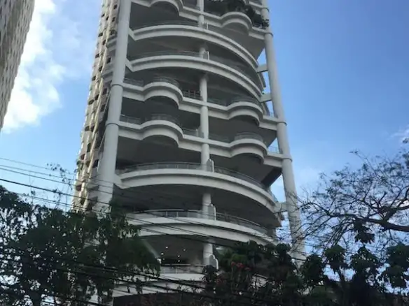 Le Raffine Sukhumvit 24