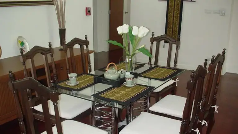 Neo Aree Apartment