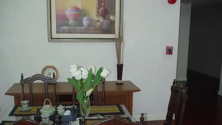 Neo Aree Apartment