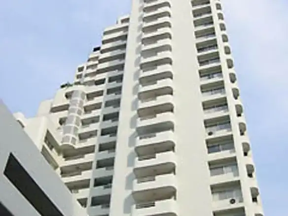 Regent On The Park 3