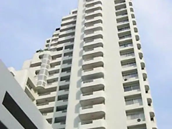Regent On The Park 3