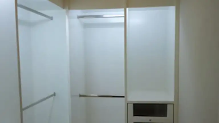 Romsai Residence