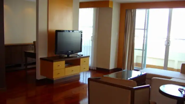 S.M. Grande Residence