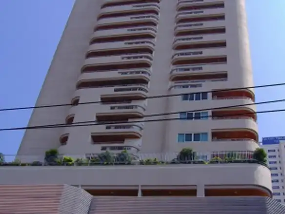 S.M. Grande Residence