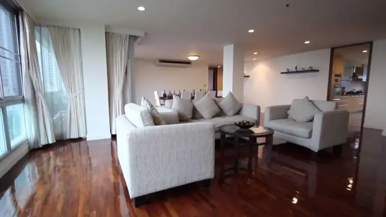 Sathorn Gallery Residence