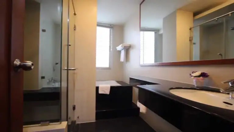 Sathorn Gallery Residence