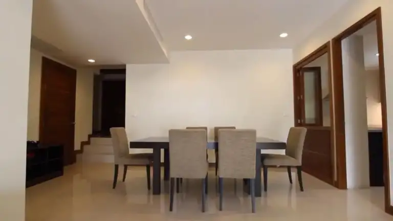 Sathorn Seven Residence