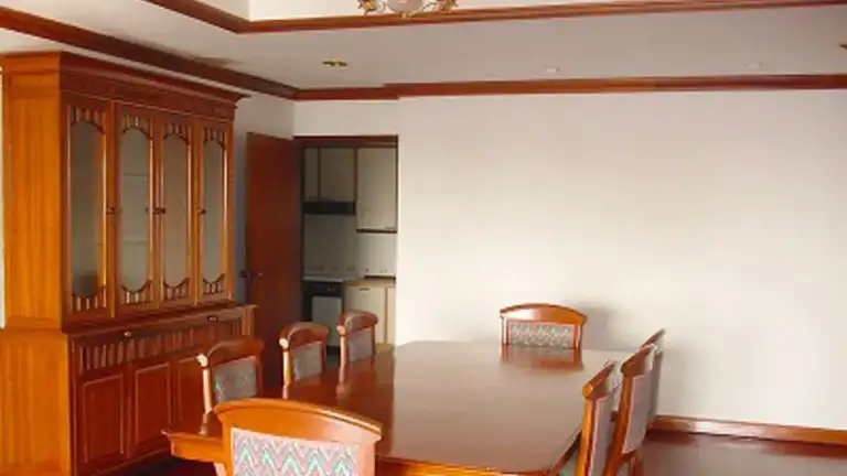 Sethiwan Palace