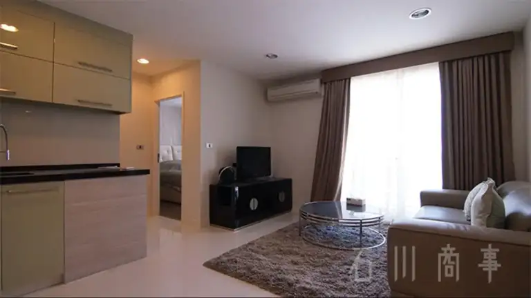 The Crest Sukhumvit 24
