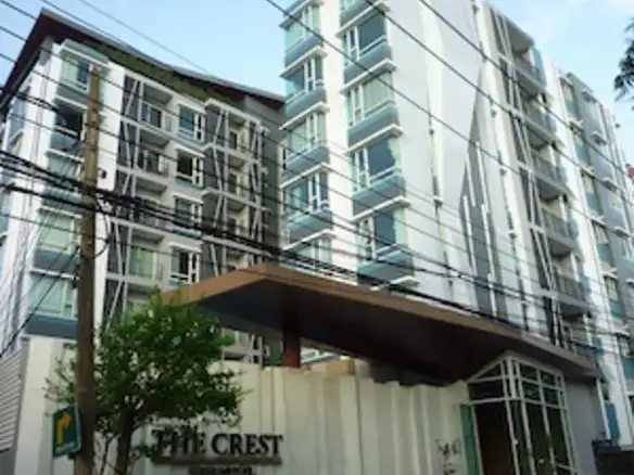 The Crest Sukhumvit 49