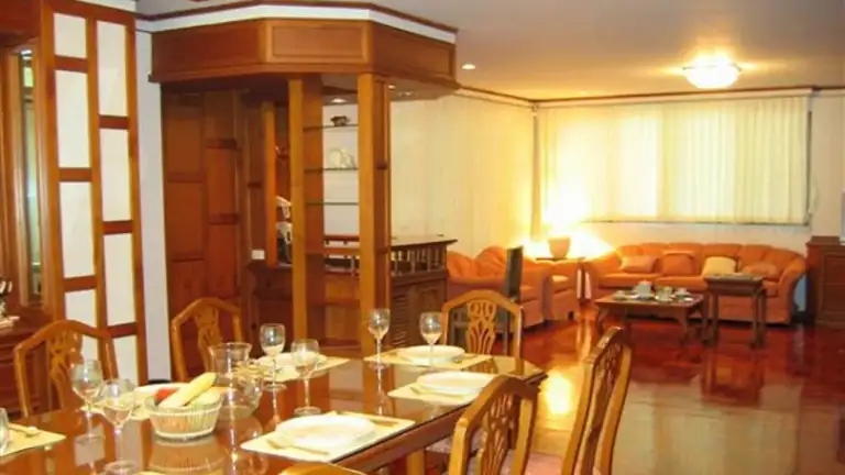 The Residence Sukhumvit 26