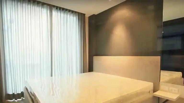 The Room Sukhumvit 40