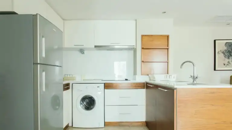 Thomson Residence