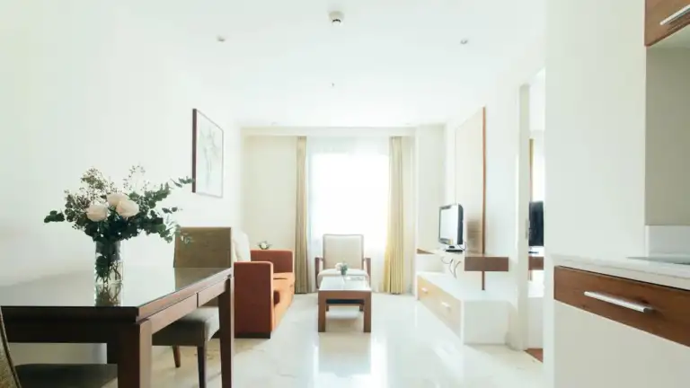 Thomson Residence