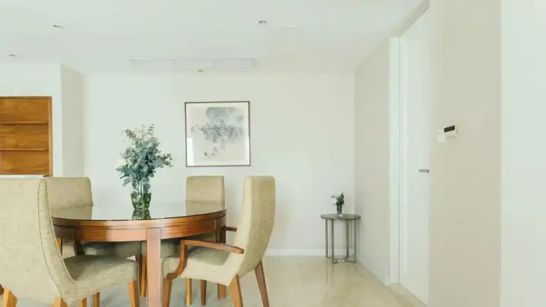 Thomson Residence
