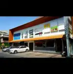 UR Thonglor - Exterior