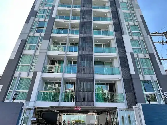 United Residence - exterior