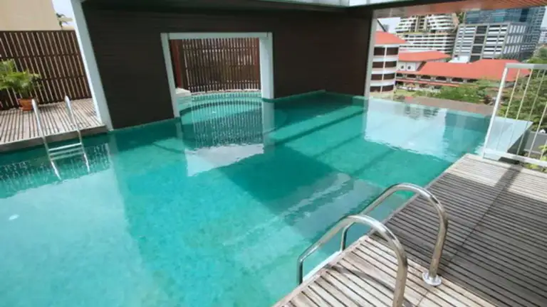 Urbana Sukhumvit 15