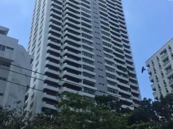 Wattana Heights - exterior